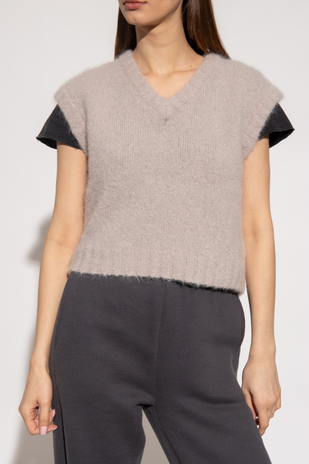 トップス soyy.mohair minimal vest(gray) トップス soyy.mohair minimal vest(gray) Mohair V-Neck Vest